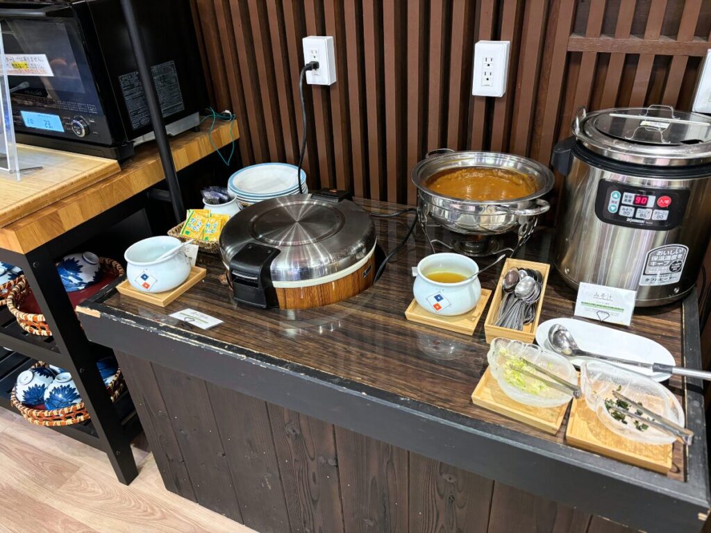 ホテル長崎朝食ビュッフェカレー等